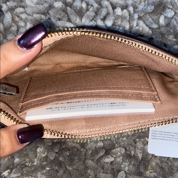 COACH WRISTLET - Picture 3 of 3